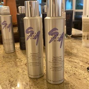 Monat Studio One Dry Shampoo